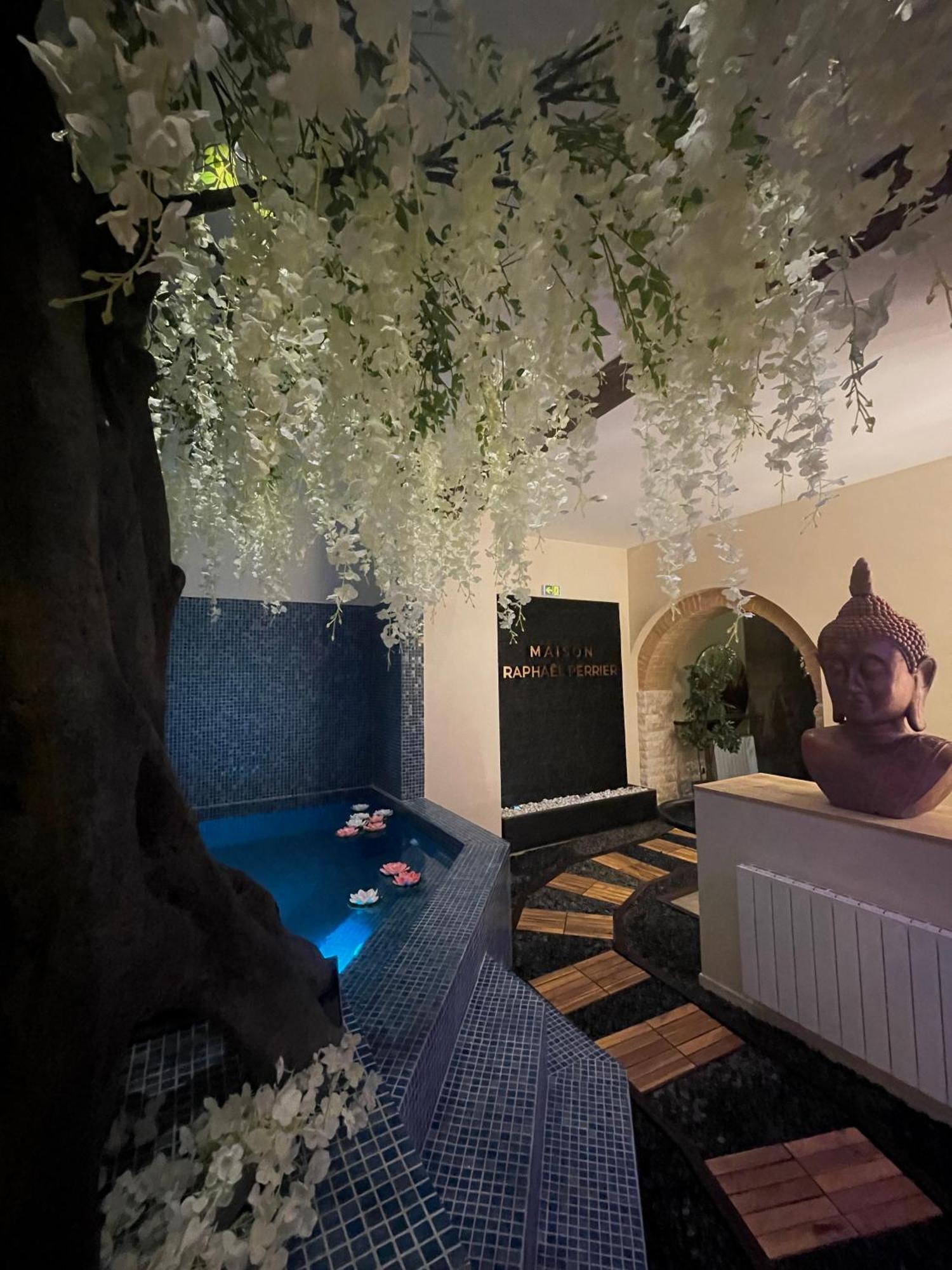 เลอแพร็งซ์ โฮเทล สปา เบสต์เวสเทิร์น พรีเมียร์ คอลเลคชั่น Hotel เลอม็องส์ ภายนอก รูปภาพ
